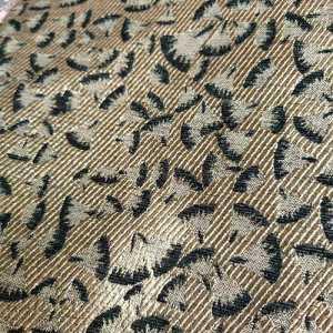 Flower Petal Seamless Pattern Beige Tweed Fabric China Fabric Supplier for Zara